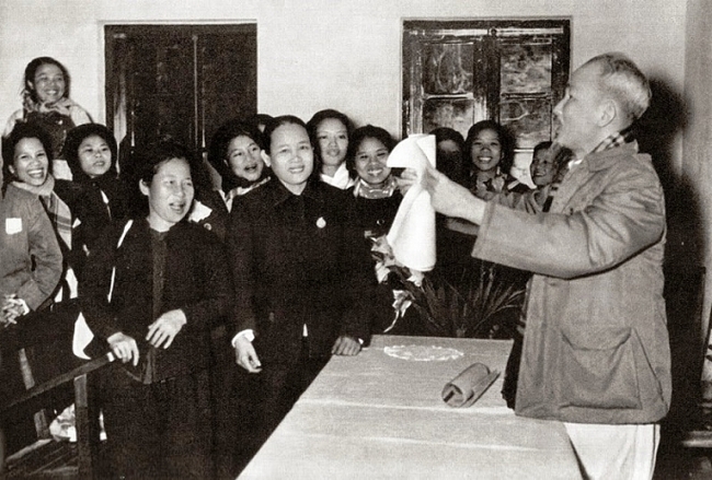 Tư tưởng Hồ Chí Minh về phòng, chống tham nhũng - Ảnh 1.