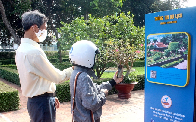 Bình Thuận gắn mã QR các điểm tham quan du lịch - Ảnh 1.