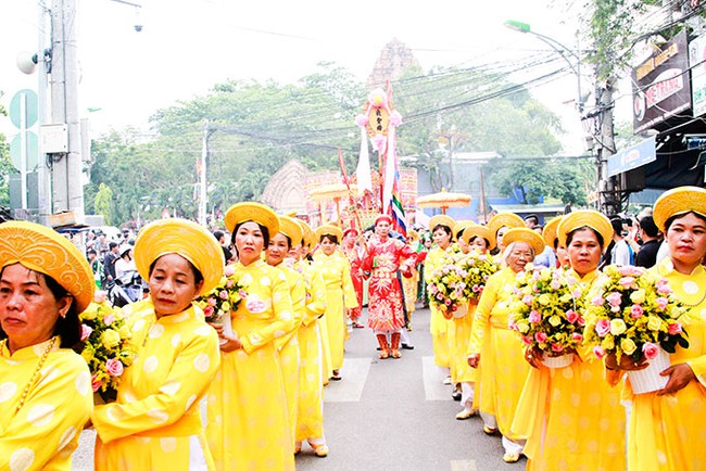 Khánh Hòa: Nhiều chương trình văn hóa, văn nghệ, thể thao hấp dẫn diễn ra trong năm 2021 - Ảnh 1.