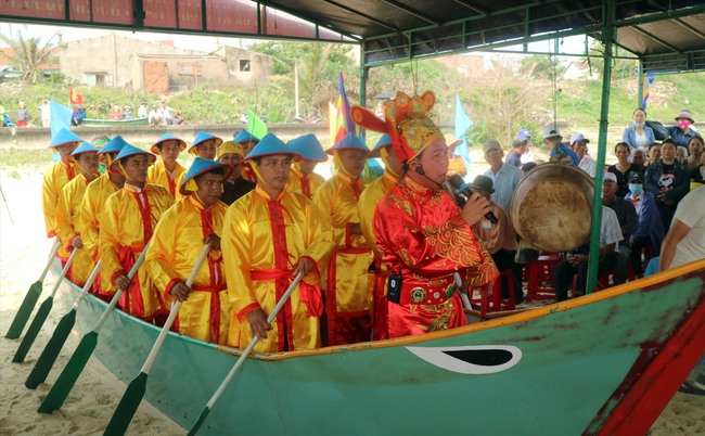 Quảng Nam: Lăng thờ Đức Ông Nam Hải đón bằng Di tích cấp tỉnh - Ảnh 1.