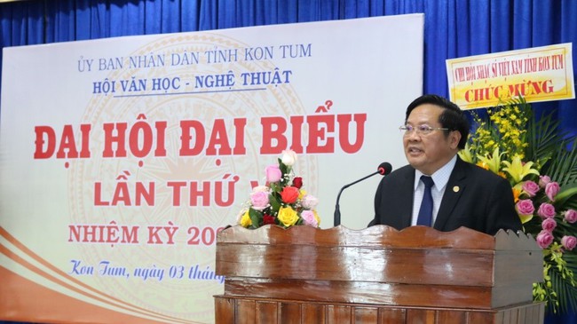 Đại hội đại biểu Hội Văn học - Nghệ thuật tỉnh Kon Tum lần thứ VI - Ảnh 2.