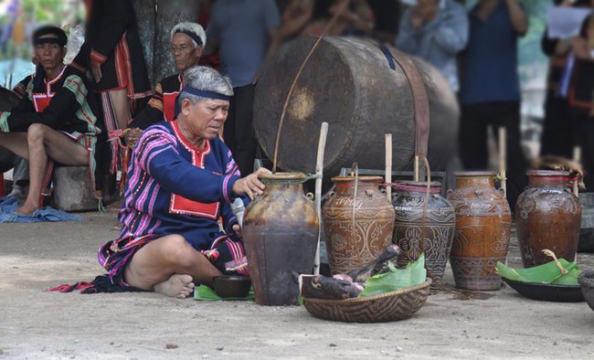 Gia Lai: Phục dựng lễ hội gắn với phát triển du lịch - Ảnh 1.