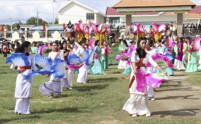 Đồng bào Chăm ở Ninh Thuận rộn ràng đón Lễ hội Katê 2022 - Ảnh 2.