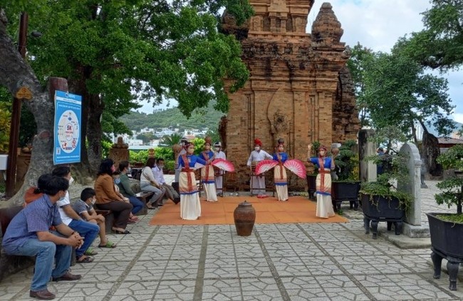 Khánh Hòa kết nối với Tây Nguyên để tạo tour du lịch mới - Ảnh 2.