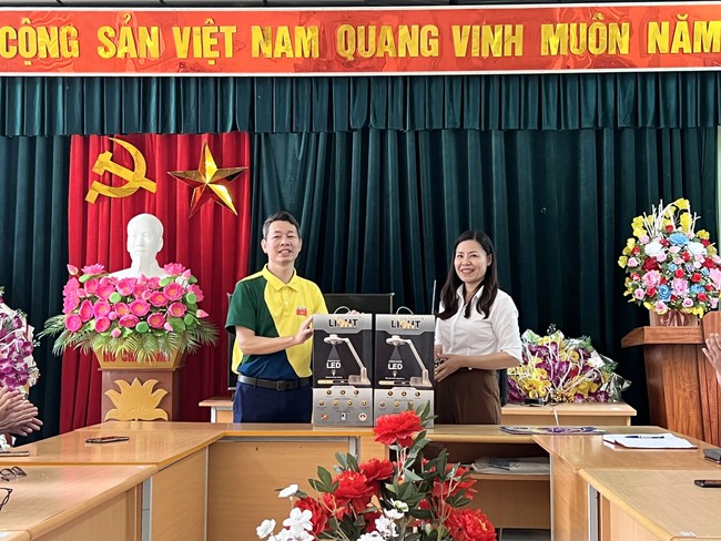 Đoàn Thanh niên Bộ tổ chức Chương trình nghệ thuật phục vụ nhân dân vùng sâu, vùng xa và Lễ ra quân tình nguyện mùa Đông năm 2022 tại Cao Bằng - Ảnh 3.