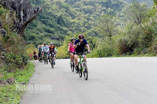 Ninh Bình: Du lịch thể thao hiệu quả cao tiềm năng lớn - Ảnh 1.