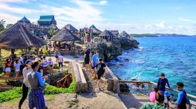 Philippines ưu tiên thu hút khách du lịch Trung Đông trong năm 2023 - Ảnh 1.