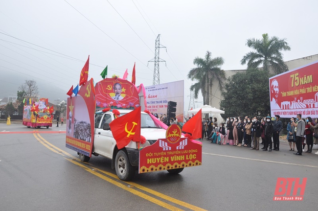 Sôi nổi, đặc sắc Liên hoan tuyên truyền cổ động tỉnh Thanh Hóa năm 2022 - Ảnh 1.