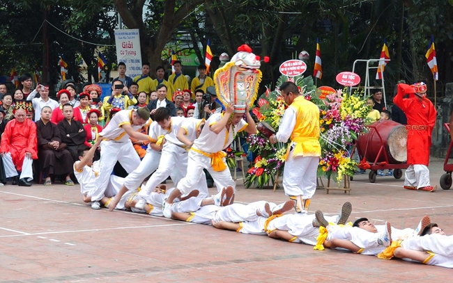 Hà Nội xây dựng chính sách hỗ trợ nghệ nhân trong lĩnh vực di sản văn hóa phi vật thể - Ảnh 1.