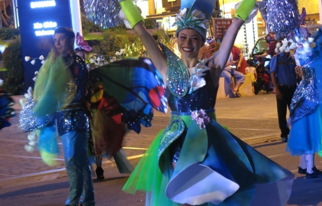 Nhiều hoạt động văn hoá, nghệ thuật biểu diễn dịp lễ 30/4 và 1/5 tại Đà Nẵng - Ảnh 1.