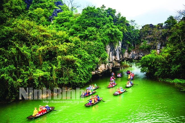 Ninh Bình: Khẳng định thương hiệu &quot;Điểm đến an toàn thân thiện chất lượng và hấp hẫn&quot; - Ảnh 1.