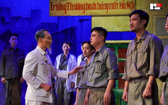 Nhà hát kịch Việt Nam ra mắt chương trình &quot;Hồ Chí Minh - Tên Người sáng mãi&quot; - Ảnh 2.