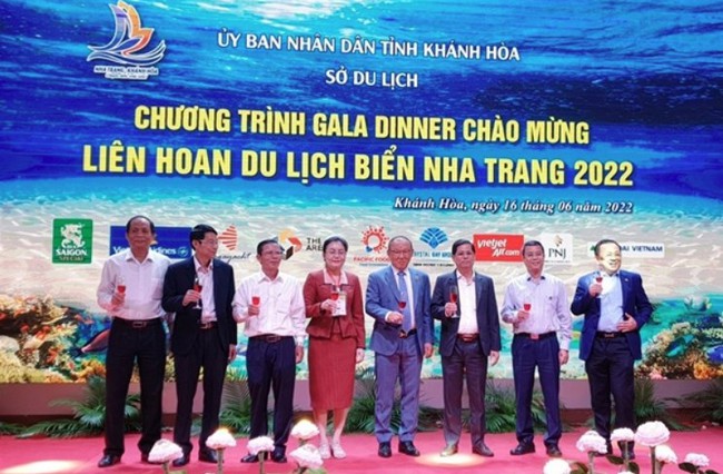 Khai mạc Liên hoan Du lịch Biển Nha Trang 2022 - Ảnh 2.