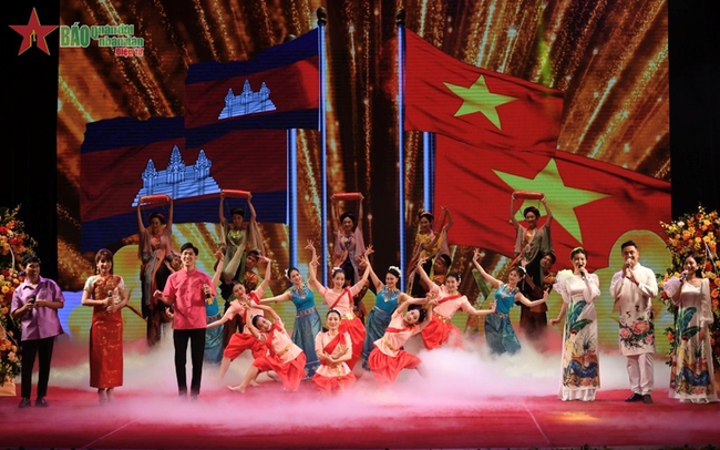 Tổ chức các hoạt động văn hóa, nghệ thuật kỷ niệm 55 năm Ngày thiết lập quan hệ ngoại giao Việt Nam – Campuchia
