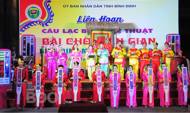 Khai mạc Liên hoan CLB Nghệ thuật bài chòi dân gian tỉnh Bình Định mở rộng năm 2022 - Ảnh 1.