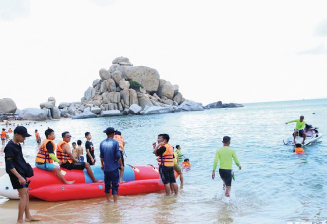 Ninh Thuận: Phát triển du lịch xanh và bền vững - Ảnh 1.
