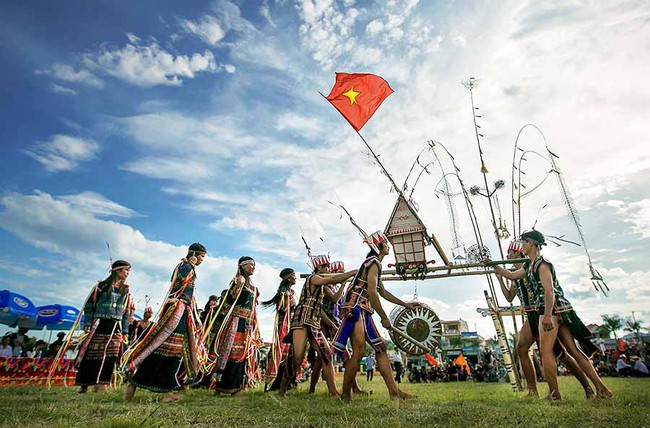 Tổ chức Ngày hội Trình diễn cây Nêu và giao lưu văn hóa, thể thao và du lịch các dân tộc Việt Nam lần thứ II, năm 2023  - Ảnh 1.