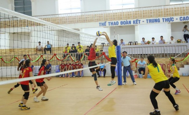 11 đội tham gia Giải bóng chuyền các CLB nam, nữ tỉnh Bình Định năm 2023 - Ảnh 1.