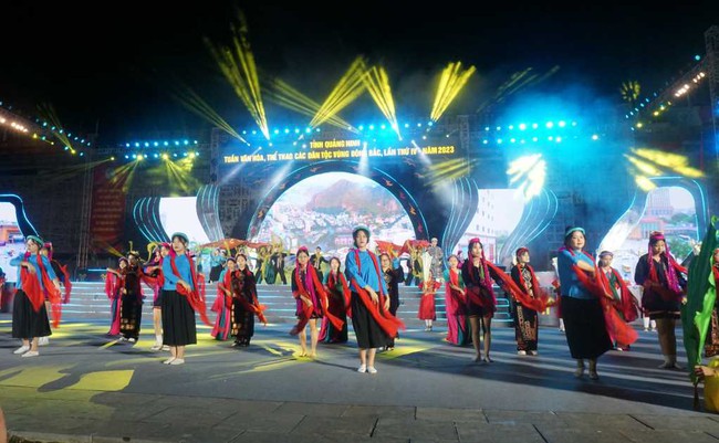 Quảng Ninh: Bảo tồn, phát huy lễ hội để phát triển du lịch miền núi, hải đảo - Ảnh 3.