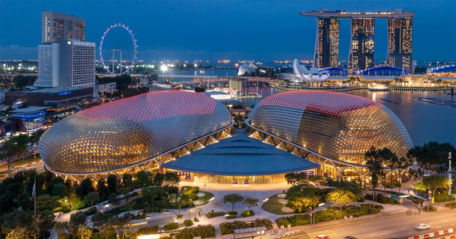 Lượng khách đến Singapore năm 2023 có thể gấp đôi năm ngoái - Ảnh 1.
