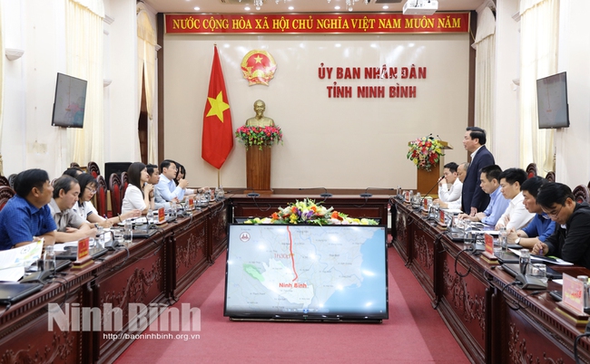 Ninh Bình và Đắk Nông trao đổi kinh nghiệm trong phát triển du lịch - Ảnh 1.