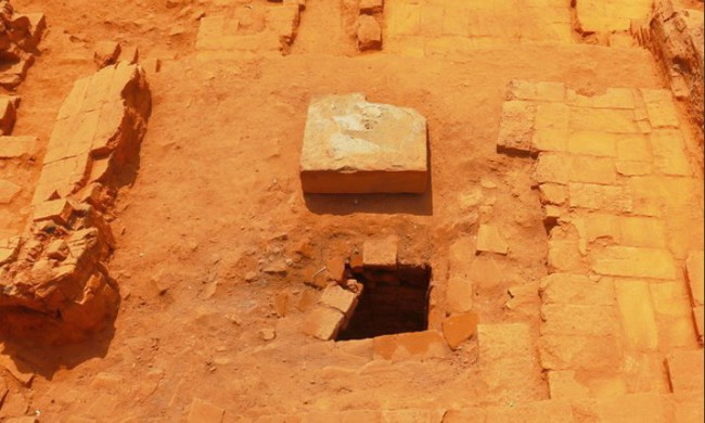 Khai quật khảo cổ học ở phế tích tháp Champa Ðại Hữu: Xuất lộ nhiều điều thú vị - Ảnh 2.