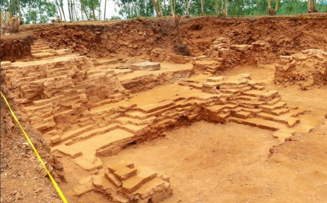 Khai quật khảo cổ học ở phế tích tháp Champa Ðại Hữu: Xuất lộ nhiều điều thú vị - Ảnh 3.