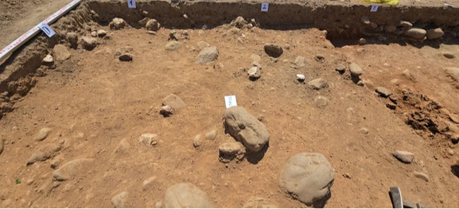 Cấp phép khai quật khảo cổ tại di tích Thôn Tám, tỉnh Đắk Nông - Ảnh 1.
