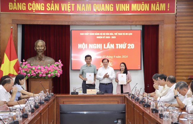 Thứ trưởng Tạ Quang Đông chủ trì Hội nghị lần thứ 20 Ban Chấp hành Đảng bộ Bộ VHTTDL - Ảnh 4.