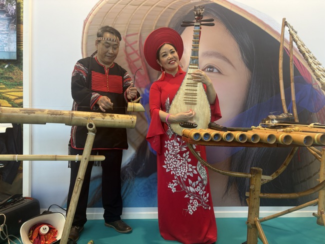 Gian hàng Việt Nam gây ấn tượng tại Hội chợ du lịch chuyên nghiệp TTG Travel Experience 2025 - Ảnh 2.