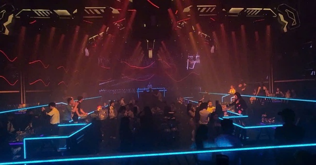 Thanh Hóa: UBND cấp xã có quyền cấp, thu hồi giấy phép kinh doanh dịch vụ karaoke - Ảnh 1. Thanh Hóa: UBND cấp xã có quyền cấp, thu hồi giấy phép kinh doanh dịch vụ karaoke - Ảnh 1.