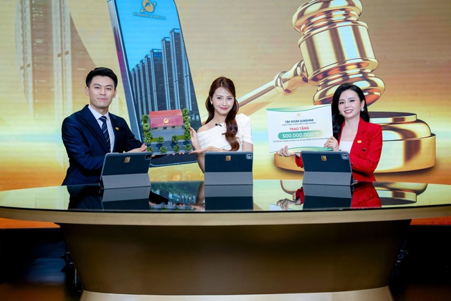 Sunshine Group tiếp tục lan tỏa hành trình “chạm tới trái tim” tại Phú Thọ & Đồng Tháp cùng Cặp lá yêu thương - Ảnh 1. Sunshine Group tiếp tục lan tỏa hành trình “chạm tới trái tim” tại Phú Thọ & Đồng Tháp cùng Cặp lá yêu thương - Ảnh 1.