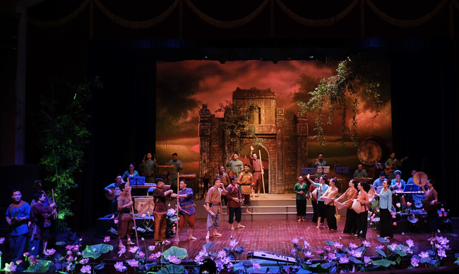 11 đoàn nghệ thuật Chèo chuyên nghiệp tham gia Liên hoan Chèo toàn quốc - 2025 - Ảnh 1.