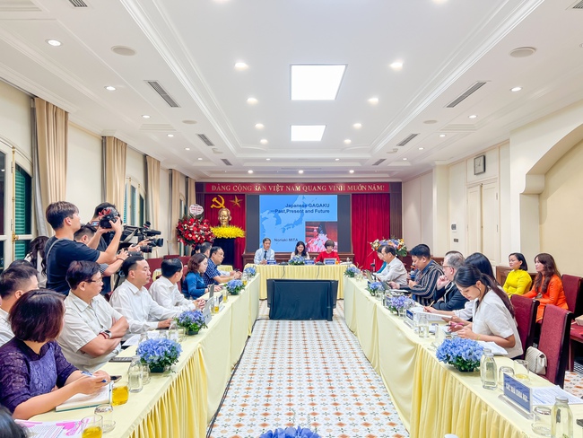 Chia sẻ kinh nghiệm quốc tế về phát triển nghệ thuật trong bối cảnh toàn cầu hóa và chuyển đổi số - Ảnh 5. Chia sẻ kinh nghiệm quốc tế về phát triển nghệ thuật trong bối cảnh toàn cầu hóa và chuyển đổi số - Ảnh 5.