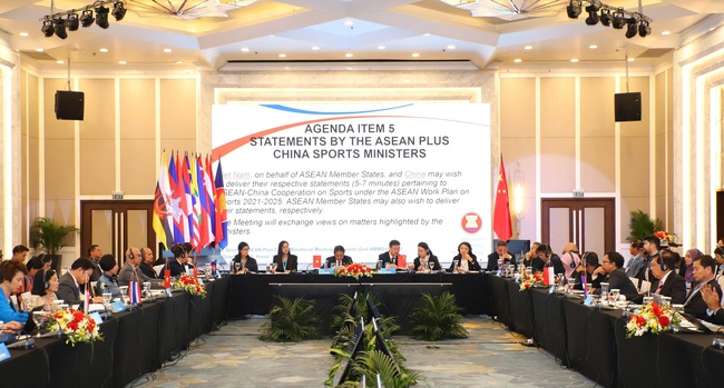 Hội nghị Bộ trưởng Thể thao ASEAN + Trung Quốc lần thứ 2: Mở rộng hợp tác, thúc đẩy sự hiểu biết lẫn nhau và tình hữu nghị giữa nhân dân các nước - Ảnh 3. Hội nghị Bộ trưởng Thể thao ASEAN + Trung Quốc lần thứ 2: Mở rộng hợp tác, thúc đẩy sự hiểu biết lẫn nhau và tình hữu nghị giữa nhân dân các nước - Ảnh 3.