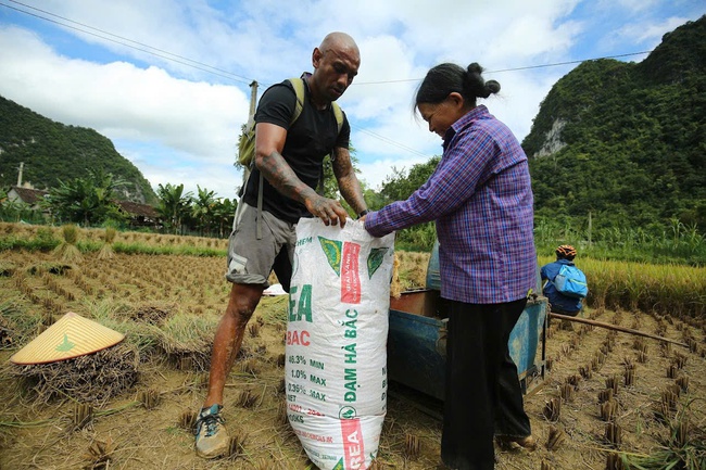 Phó Thủ tướng Thường trực Chính phủ: Thống nhất cần tích hợp ba Chương trình MTQG: Nông thôn mới, Giảm nghèo bền vững và Phát triển kinh tế xã hội vùng đồng bào DTTSMN - Ảnh 1. Phó Thủ tướng Thường trực Chính phủ: Thống nhất cần tích hợp ba Chương trình MTQG: Nông thôn mới, Giảm nghèo bền vững và Phát triển kinh tế xã hội vùng đồng bào DTTSMN - Ảnh 1.