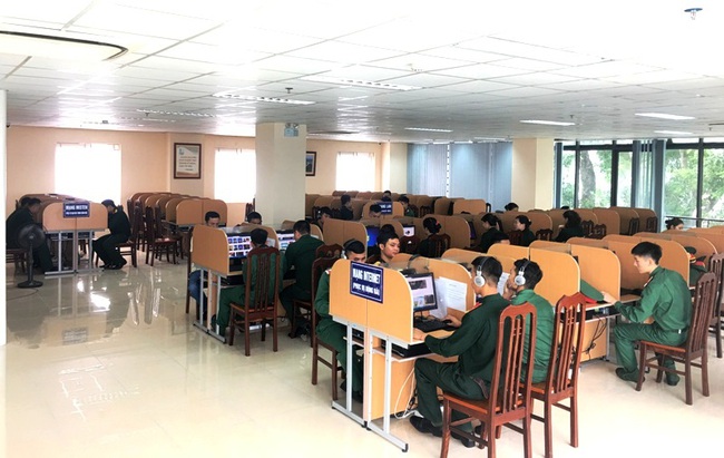 Chuyển đổi số giúp các thư viện trong Quân đội phục vụ đắc lực công tác nghiên cứu, đào tạo, huấn luyện - Ảnh 2. Chuyển đổi số giúp các thư viện trong Quân đội phục vụ đắc lực công tác nghiên cứu, đào tạo, huấn luyện - Ảnh 2.