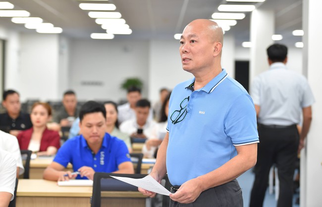Phó Thủ tướng Bùi Thanh Sơn: Đẩy nhanh tiến độ thi công các gian hàng Hội chợ mùa Thu - Ảnh 2. Phó Thủ tướng Bùi Thanh Sơn: Đẩy nhanh tiến độ thi công các gian hàng Hội chợ mùa Thu - Ảnh 2.