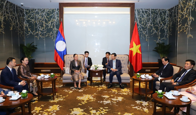 Đẩy mạnh hợp tác đưa Di sản thiên nhiên chung &quot;Vườn quốc gia Phong Nha - Kẻ Bàng và Vườn quốc gia Hin Nam Nô&quot; thành điểm sáng cạnh tranh về du lịch trên thế giới - Ảnh 1.