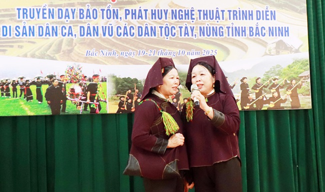 Bảo tồn, phát huy nghệ thuật trình diễn di sản dân ca, dân vũ các dân tộc Tày, Nùng gắn với phát triển du lịch - Ảnh 1. Bảo tồn, phát huy nghệ thuật trình diễn di sản dân ca, dân vũ các dân tộc Tày, Nùng gắn với phát triển du lịch - Ảnh 1.