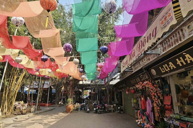 Phát huy giá trị của làng nghề cho công nghiệp văn hóa - Ảnh 1. Phát huy giá trị của làng nghề cho công nghiệp văn hóa - Ảnh 1.