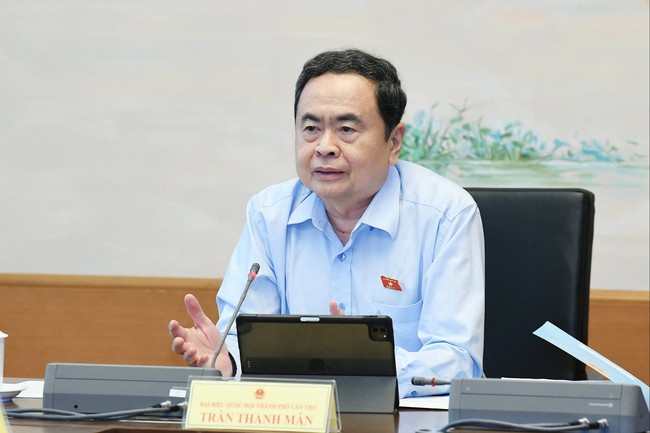 Tiếp tục tăng cường chuyển đổi số, ứng dụng trí tuệ nhân tạo trong thực thi công vụ - Ảnh 2. Tiếp tục tăng cường chuyển đổi số, ứng dụng trí tuệ nhân tạo trong thực thi công vụ - Ảnh 2.