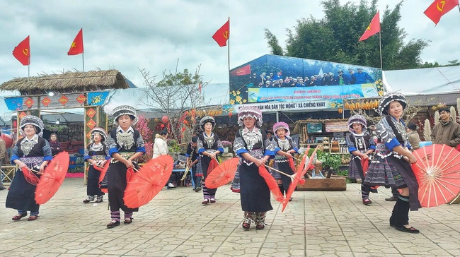 Sơn La: Nhiều giải pháp nâng cao đời sống kinh tế của đồng bào dân tộc thiểu số - Ảnh 2. Sơn La: Nhiều giải pháp nâng cao đời sống kinh tế của đồng bào dân tộc thiểu số - Ảnh 2.