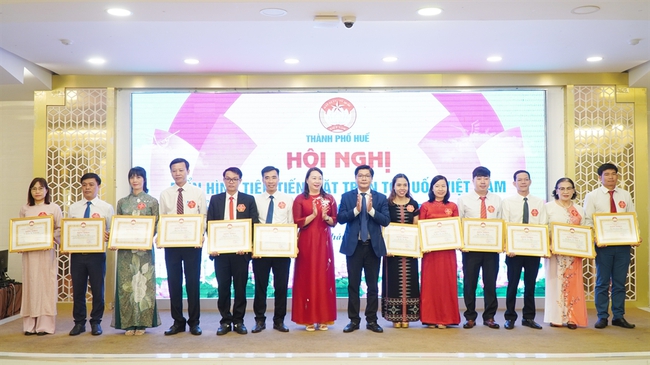 TP Huế: 386 hộ nghèo, cận nghèo được hỗ trợ xây dựng, sửa chữa nhà ở - Ảnh 2. TP Huế: 386 hộ nghèo, cận nghèo được hỗ trợ xây dựng, sửa chữa nhà ở - Ảnh 2.