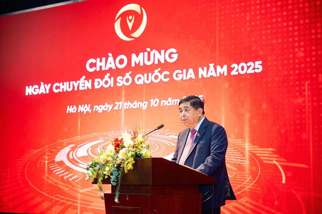 Tuân thủ pháp luật và các chuẩn mực về đạo đức, văn hóa trong môi trường số - Ảnh 1. Tuân thủ pháp luật và các chuẩn mực về đạo đức, văn hóa trong môi trường số - Ảnh 1.