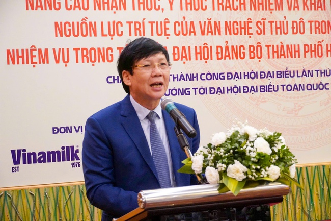 Khơi dậy khát vọng cống hiến của đội ngũ văn nghệ sĩ Thủ đô - Ảnh 3. Khơi dậy khát vọng cống hiến của đội ngũ văn nghệ sĩ Thủ đô - Ảnh 3.