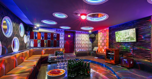 TP Hồ Chí Minh: Công tác quản lý kinh doanh dịch vụ karaoke, vũ trường đảm bảo khoa học, đồng bộ và đúng quy định pháp luật - Ảnh 1. TP Hồ Chí Minh: Công tác quản lý kinh doanh dịch vụ karaoke, vũ trường đảm bảo khoa học, đồng bộ và đúng quy định pháp luật - Ảnh 1.