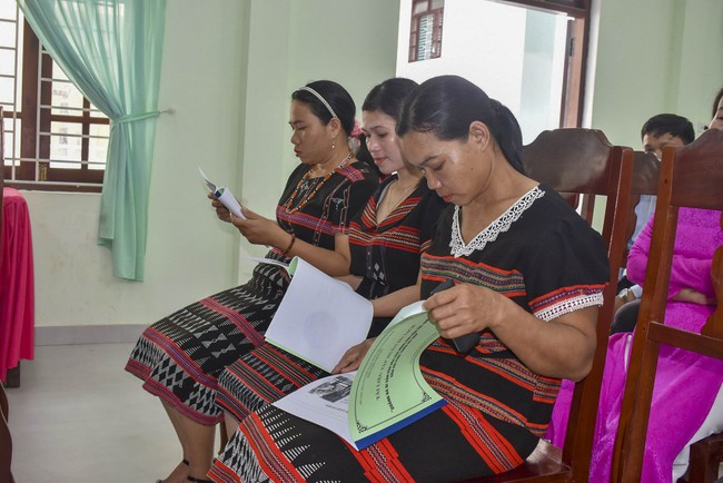 Từ bảo tồn văn hóa đến phát triển du lịch: Hướng đi bền vững cho công tác giảm nghèo vùng đồng bào DTTS - Ảnh 2. Từ bảo tồn văn hóa đến phát triển du lịch: Hướng đi bền vững cho công tác giảm nghèo vùng đồng bào DTTS - Ảnh 2.