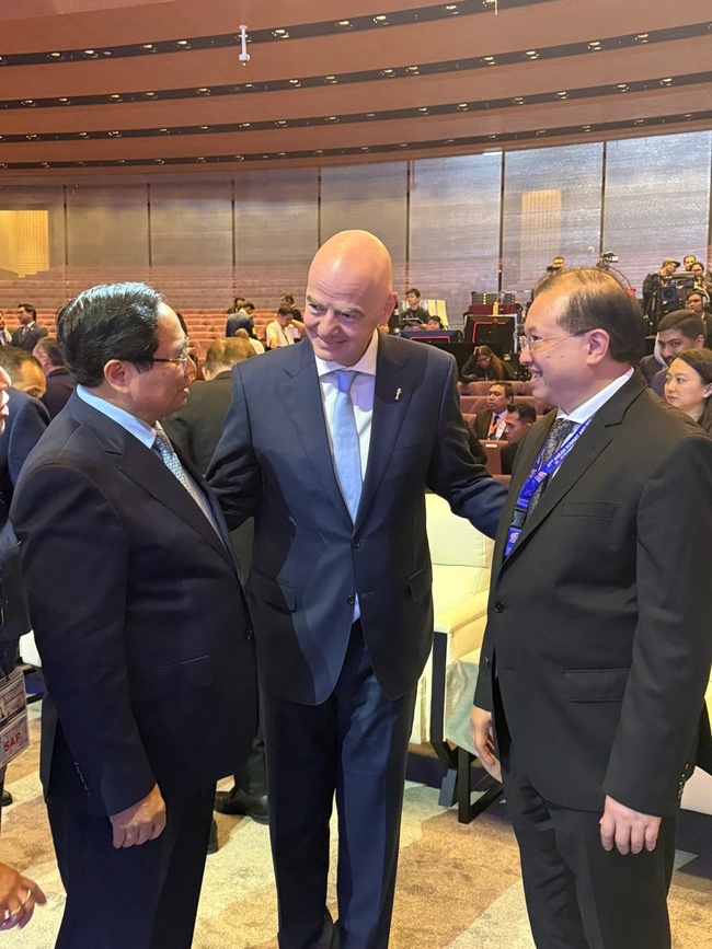 Thủ tướng Phạm Minh Chính chứng kiến Lễ ký Bản ghi nhớ hợp tác ASEAN-FIFA - Ảnh 2. Thủ tướng Phạm Minh Chính chứng kiến Lễ ký Bản ghi nhớ hợp tác ASEAN-FIFA - Ảnh 2.
