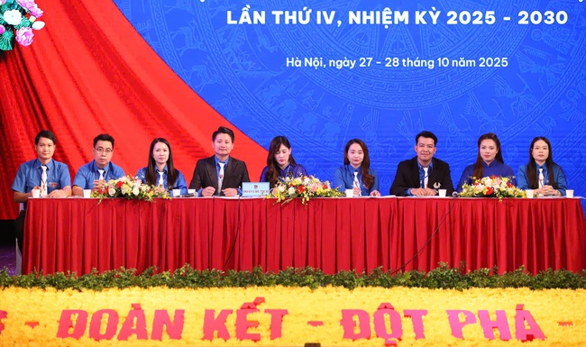 Đại hội đại biểu đoàn TNCS Hồ Chí Minh Bộ VHTTDL lần thứ VI, nhiệm kỳ 2025-2030: Bầu ra 27 thành viên nhiệm kỳ mới - Ảnh 3. Đại hội đại biểu đoàn TNCS Hồ Chí Minh Bộ VHTTDL lần thứ VI, nhiệm kỳ 2025-2030: Bầu ra 27 thành viên nhiệm kỳ mới - Ảnh 3.